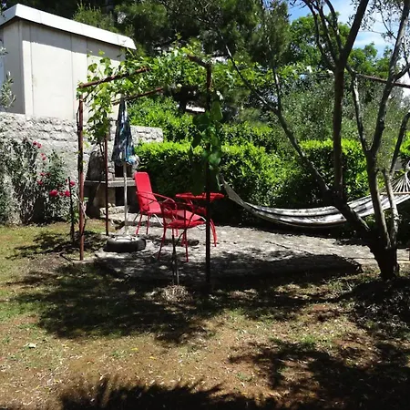 Charming Studio 2 People, 300 M From The Sea, Quiet Area Krk Town